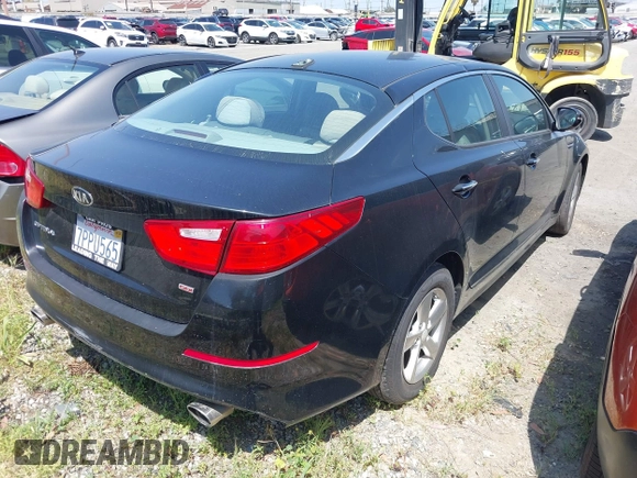2015 Kia Optima LX with VIN 5XXGM4A79FG517083, listed as a IAAI auction lot 41805370 with 77,800 mi miles. Bid and sale history available at carsss.com. Image 4.