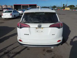 2018 Toyota RAV4 XLE with VIN JTMWFREV8JJ212450, listed as a IAAI auction lot 41425194 with 93,566 mi miles. Bid and sale history available at carsss.com. Image 15.