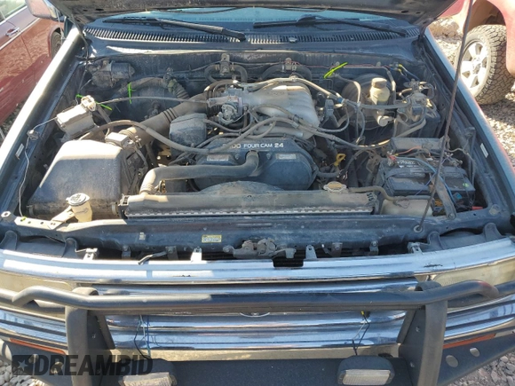 1997 Toyota T100 DX with VIN JT4UN22D7V0035205, listed as a Copart auction lot 75953824 with 196,449 mi miles and Salvage Title. Bid and sale history available at DreamBid. Image 13.