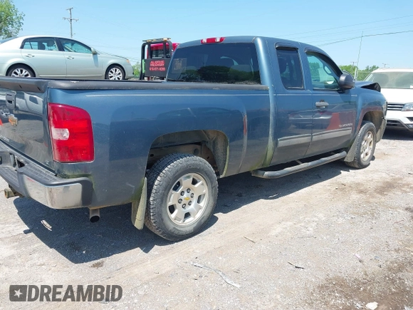 2011 Chevrolet Silverado 1500 LT with VIN 1GCRCSE05BZ202981, listed as a IAAI auction lot 42136318 with 106,277 mi miles and . Bid and sale history available at DreamBid. Image 4.