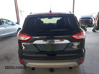2015 Ford Escape Titanium with VIN 1FMCU0J98FUB95597, listed as a IAAI auction lot 41785188 with 84,141 mi miles. Bid and sale history available at carsss.com. Image 15.