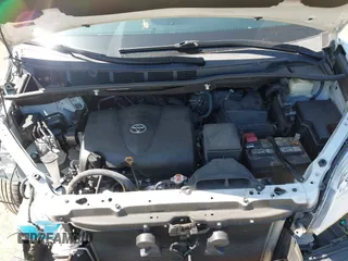 2017 Toyota Sienna with VIN 5TDDZ3DC8HS169754, listed as a IAAI auction lot 42146445 with 70,572 mi miles and . Bid and sale history available at DreamBid. Image 10.