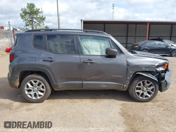2017 Jeep Renegade Latitude z VIN ZACCJBBB7HPG31581, wystawiony jako IAAI lot #41933910 z przebiegiem 153 217 mil mil oraz . Historia ofert i sprzedaży dostępna na DreamBid. Obrazek 13.