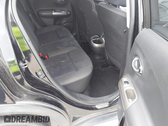 2013 Nissan Juke S with VIN JN8AF5MR6DT225931, listed as a IAAI auction lot 42138299 with 104,970 mi miles. Bid and sale history available at carsss.com. Image 8.