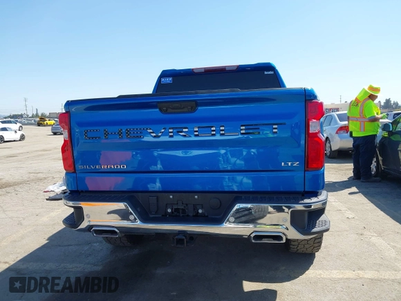 2024 Chevrolet Silverado 1500 LTZ with VIN 1GCUDGE8XRZ178648, listed as a IAAI auction lot 41993821 with 44,988 mi miles and . Bid and sale history available at DreamBid. Image 17.