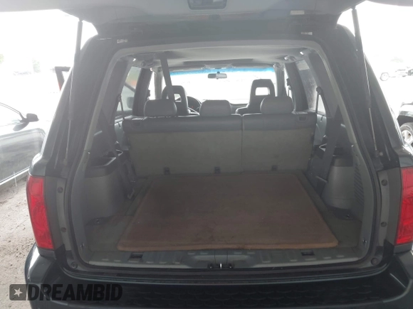2005 Honda Pilot EX-L с VIN 5FNYF18585B055263, выставлен на аукционе IAAI как лот 42234192 с пробегом 259 274 миль миль и . История ставок и продаж доступна на DreamBid. Изображение 12.