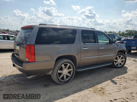 2012 Cadillac Escalade ESV Luxury with VIN 1GYS3HEF9CR263884, listed as a Copart auction lot 71485034 with 153,516 mi miles and Salvage title. Bid and sale history available at DreamBid. Image 3.