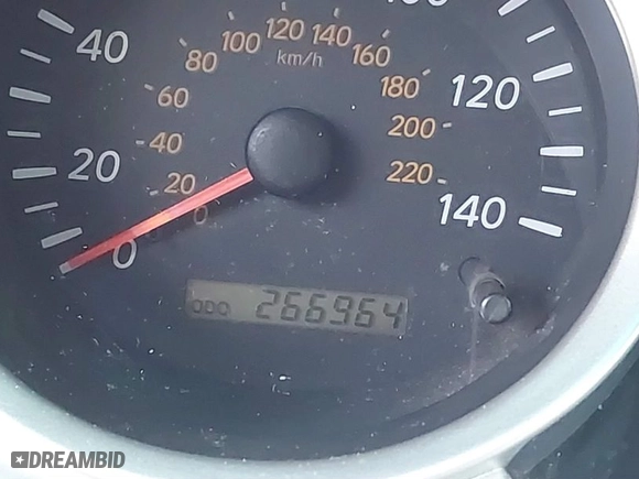 2006 Toyota Highlander w/3rd Row with VIN JTEDP21A860124831, listed as a IAAI auction lot 41670734 with 266,964 mi miles. Bid and sale history available at carsss.com. Image 15.