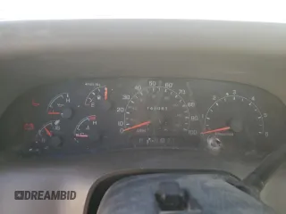 2001 Ford F-250 XL z VIN 1FTNF21L31EC98816, wystawiony jako Copart lot #72825944 z przebiegiem 145 083 mil mil oraz Szkoda całkowita • Salvage title. Historia ofert i sprzedaży dostępna na DreamBid. Obrazek 9.