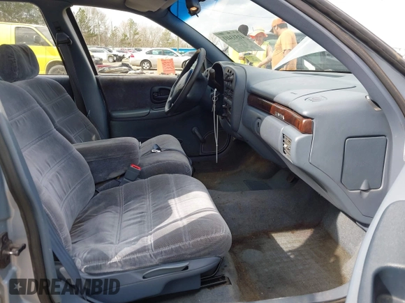 1995 Chevrolet Lumina with VIN 2G1WL52M8S1200543, listed as a IAAI auction lot 41513411 with 160,747 mi miles and . Bid and sale history available at DreamBid. Image 5.