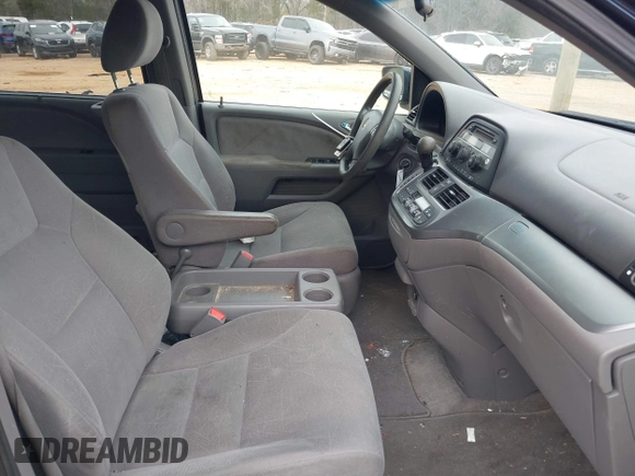 2010 Honda Odyssey EX with VIN 5FNRL3H43AB102533, listed as a IAAI auction lot 41790328 with 133,720 mi miles and . Bid and sale history available at DreamBid. Image 5.
