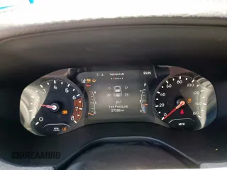 2023 Jeep Compass Sport z VIN 3C4NJDAN7PT538650, wystawiony jako Copart lot #60293965 z przebiegiem 57 586 mil mil oraz Szkoda całkowita • Salvage title. Historia ofert i sprzedaży dostępna na DreamBid. Obrazek 9.