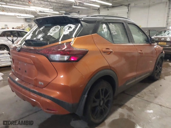 2022 Nissan Kicks SR with VIN 3N1CP5DV4NL528018, listed as a IAAI auction lot 41605959 with 94,249 mi miles. Bid and sale history available at carsss.com. Image 4.