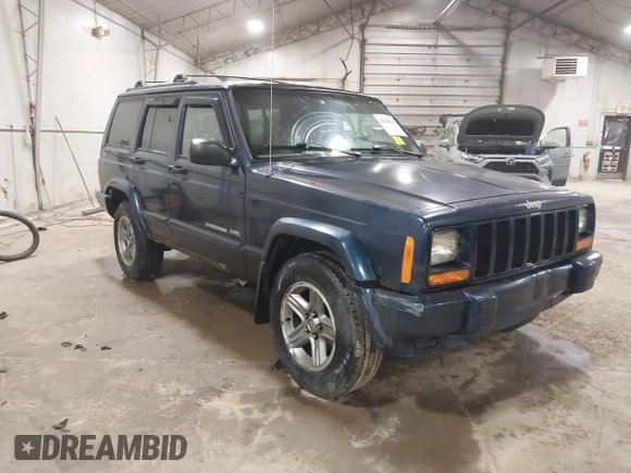 2000 Jeep Cherokee Classic with VIN 1J4FF58SXYL142372, listed as a IAAI auction lot 41820743 with 131,526 mi miles. Bid and sale history available at carsss.com. Image 1.