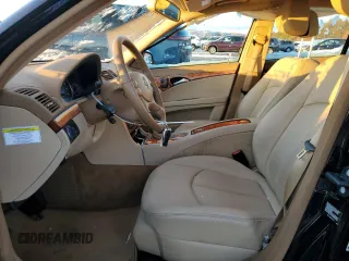 2008 Mercedes-Benz E 350 Luxury z VIN WDBUF87X58B204518, wystawiony jako Copart lot #87704065 z przebiegiem 38 939 mil mil oraz Nie do naprawy • Non repairable. Historia ofert i sprzedaży dostępna na DreamBid. Obrazek 7.