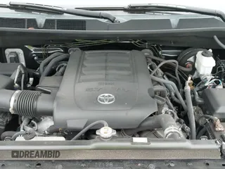 2020 Toyota Tundra Platinum с VIN 5TFAY5F13LX887440, выставлен на аукционе IAAI как лот 41805245 с пробегом 130 008 миль миль и . История ставок и продаж доступна на DreamBid. Изображение 19.