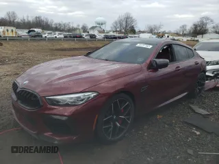 2021 BMW M8 z VIN WBSGV0C03MCF60039, wystawiony jako Copart lot #39737763 z przebiegiem Nie podano mil oraz . Historia ofert i sprzedaży dostępna na DreamBid. Obrazek 1.