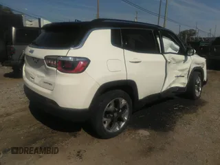 2020 Jeep Compass Limited with VIN 3C4NJDCB6LT234125, listed as a IAAI auction lot 40503327 with 35,535 mi miles and . Bid and sale history available at DreamBid. Image 4.