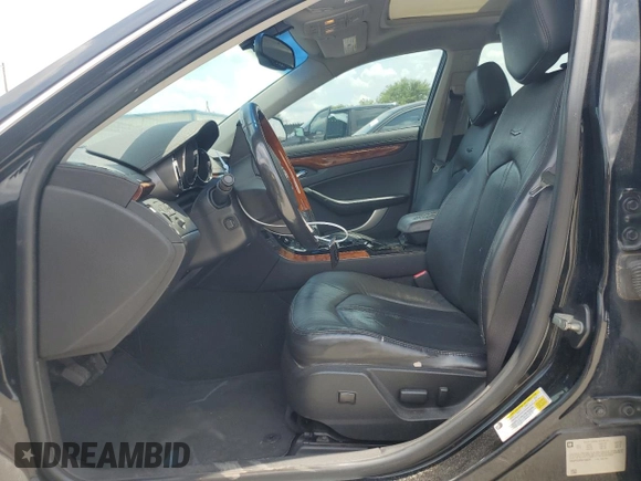 2010 Cadillac CTS Premium z VIN 1G6DP5EV2A0144524, wystawiony jako Copart lot #58913445 z przebiegiem 218 130 mil mil oraz Szkoda całkowita • Salvage title. Historia ofert i sprzedaży dostępna na DreamBid. Obrazek 7.