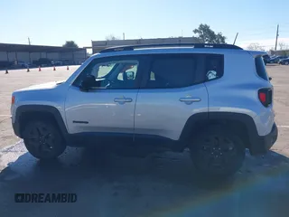 2018 Jeep Renegade Sport with VIN ZACCJBAB9JPH83336, listed as a IAAI auction lot 41555991 with 37,288 mi miles. Bid and sale history available at carsss.com. Image 14.
