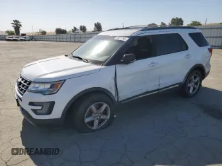 2017 Ford Explorer XLT z VIN 1FM5K8D82HGC48313, wystawiony jako Copart lot #58811785 z przebiegiem 120 898 mil mil oraz Szkoda całkowita • Salvage title. Historia ofert i sprzedaży dostępna na DreamBid. Obrazek 1.