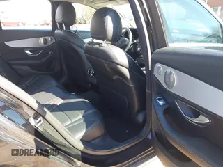 2015 Mercedes-Benz C 300 Luxury with VIN 55SWF4KB7FU002464, listed as a IAAI auction lot 41832373 with 88,000 mi miles and . Bid and sale history available at DreamBid. Image 8.