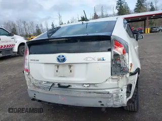 2015 Toyota Prius Four with VIN JTDKN3DU9F0419871, listed as a IAAI auction lot 41598677 with 122,978 mi miles. Bid and sale history available at carsss.com. Image 16.