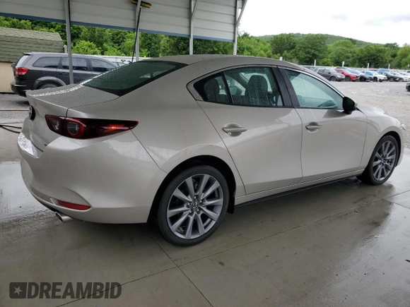2024 Mazda 3 S Preferred with VIN 3MZBPACM9RM414491, listed as a Copart auction lot 58366595 with 31,689 mi miles and Clean title. Bid and sale history available at DreamBid. Image 3.