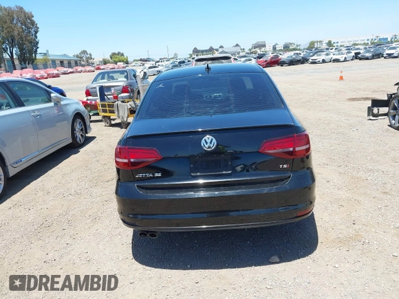2018 Volkswagen Jetta SE Sport with VIN 3VWD17AJ2JM255162, listed as a IAAI auction lot 42506390 with 111,186 mi miles and . Bid and sale history available at DreamBid. Image 16.