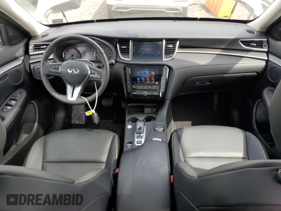 2024 Infiniti QX50 Luxe with VIN 3PCAJ5BB7RF115190, listed as a Copart auction lot 58425035 with 10,637 mi miles and Salvage title. Bid and sale history available at DreamBid. Image 8.