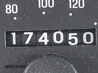 2001 Ford Explorer XLT z VIN 1FMZU73E71ZA79770, wystawiony jako IAAI lot #42499921 z przebiegiem 174 050 mil mil oraz . Historia ofert i sprzedaży dostępna na DreamBid. Obrazek 12.