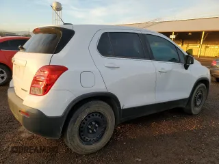 2016 Chevrolet Trax LS with VIN 3GNCJKSBXGL278915, listed as a Copart auction lot 44082575 with 82,598 mi miles and Clean Title. Bid and sale history available at carsss.com. Image 3.