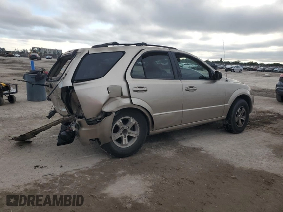 2005 Kia Sorento LX with VIN KNDJD733055406491, listed as a Copart auction lot 42366685 with 0 mi miles and Salvage Title. Bid and sale history available at carsss.com. Image 3.