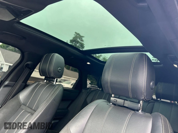 2018 Land Rover Range Rover Velar R-Dynamic SE with VIN SALYL2RX7JA775728, listed as a Copart auction lot 64525905 with 111,368 mi miles and Clean title. Bid and sale history available at DreamBid. Image 9.