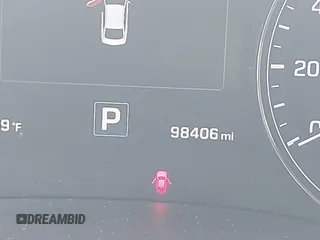 2017 Genesis G80 3.8L с VIN KMHGN4JE4HU184540, выставлен на аукционе IAAI как лот 42435615 с пробегом 98 406 миль миль и . История ставок и продаж доступна на DreamBid. Изображение 15.