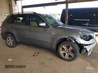 2012 BMW X5 35d z VIN 5UXZW0C59CL673416, wystawiony jako IAAI lot #41910233 z przebiegiem 70 008 mil mil oraz . Historia ofert i sprzedaży dostępna na DreamBid. Obrazek 1.