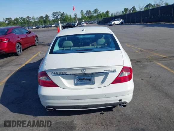 2008 Mercedes-Benz CLS 550 z VIN WDDDJ72X08A118188, wystawiony jako IAAI lot #42043453 z przebiegiem 111 798 mil mil oraz . Historia ofert i sprzedaży dostępna na DreamBid. Obrazek 16.