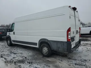 2018 Ram ProMaster Cargo with VIN 3C6URVJG2JE108281, listed as a Copart auction lot 44263195 with 210,691 mi miles and Clean Title. Bid and sale history available at carsss.com. Image 2.