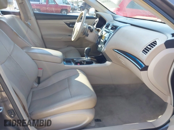 2013 Nissan Altima SL with VIN 1N4BL3APXDN433871, listed as a IAAI auction lot 42039383 with 161,200 mi miles and . Bid and sale history available at DreamBid. Image 5.