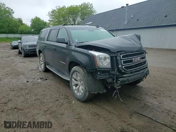 2019 GMC Yukon XL SLE z VIN 1GKS2FEC2KR204603, wystawiony jako Copart lot #57960055 z przebiegiem 68 463 mil mil oraz Czysty tytuł • Clean title. Historia ofert i sprzedaży dostępna na DreamBid. Obrazek 15.