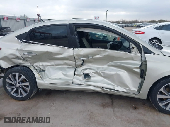 2019 Hyundai Accent Limited with VIN 3KPC34A3XKE046370, listed as a IAAI auction lot 41612539 with 71,270 mi miles. Bid and sale history available at carsss.com. Image 14.