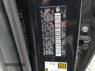 2024 Toyota Prius LE z VIN JTDACAAU3R3038322, wystawiony jako Copart lot #51369275 z przebiegiem 5 292 mil mil oraz Szkoda całkowita • Salvage title. Historia ofert i sprzedaży dostępna na DreamBid. Obrazek 12.