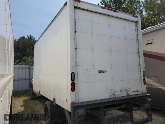 2011 Ford F-450 with VIN 1FDUF4GTXBEC12946, listed as a Copart auction lot 60465575 with Not provided miles and Clean title. Bid and sale history available at DreamBid. Image 2.