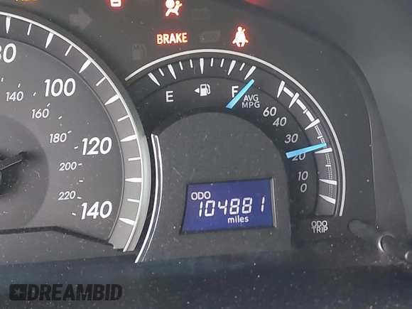 2015 Toyota Camry XLE with VIN 4T1BF1FK1FU475840, listed as a IAAI auction lot 41916282 with 104,881 mi miles. Bid and sale history available at carsss.com. Image 15.
