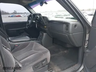 2002 GMC Sierra 1500 SLE with VIN 2GTEC19V321311642, listed as a IAAI auction lot 41508743 with 262,362 mi miles. Bid and sale history available at carsss.com. Image 5.