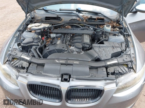 2009 BMW 3 Series 328i with VIN WBAWV13589P121644, listed as a IAAI auction lot 42409524 with 172,692 mi miles and . Bid and sale history available at DreamBid. Image 10.