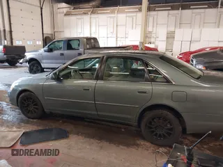 2000 Toyota Avalon XL with VIN 4T1BF28B9YU111753, listed as a IAAI auction lot 41243138 with 113,324 mi miles and . Bid and sale history available at DreamBid. Image 13.