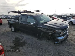 2020 Chevrolet Silverado 1500 LT with VIN 1GCRYDEDXLZ220779, listed as a Copart auction lot 46518275 with 133,306 mi miles and Salvage Title. Bid and sale history available at carsss.com. Image 4.
