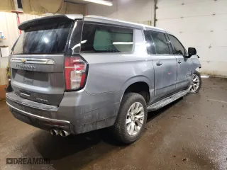 2022 Chevrolet Suburban Premier with VIN 1GNSKFKD7NR223006, listed as a Copart auction lot 84526554 with 0 mi miles and Salvage Title. Bid and sale history available at carsss.com. Image 3.