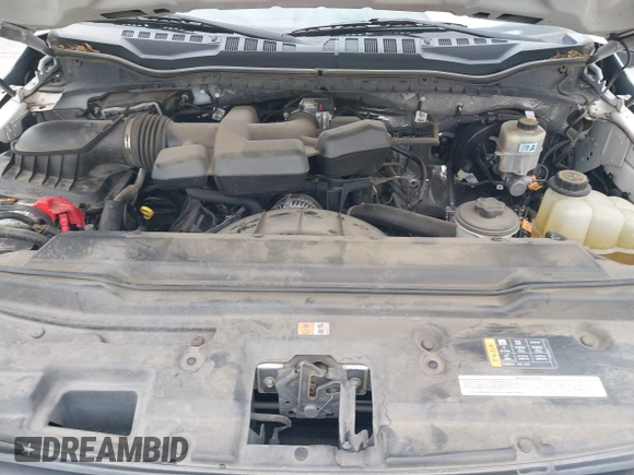 2019 Ford Super Duty F-250 SRW XL with VIN 1FTBF2A65KEC88948, listed as a IAAI auction lot 41273042 with 148,467 mi miles. Bid and sale history available at carsss.com. Image 10.